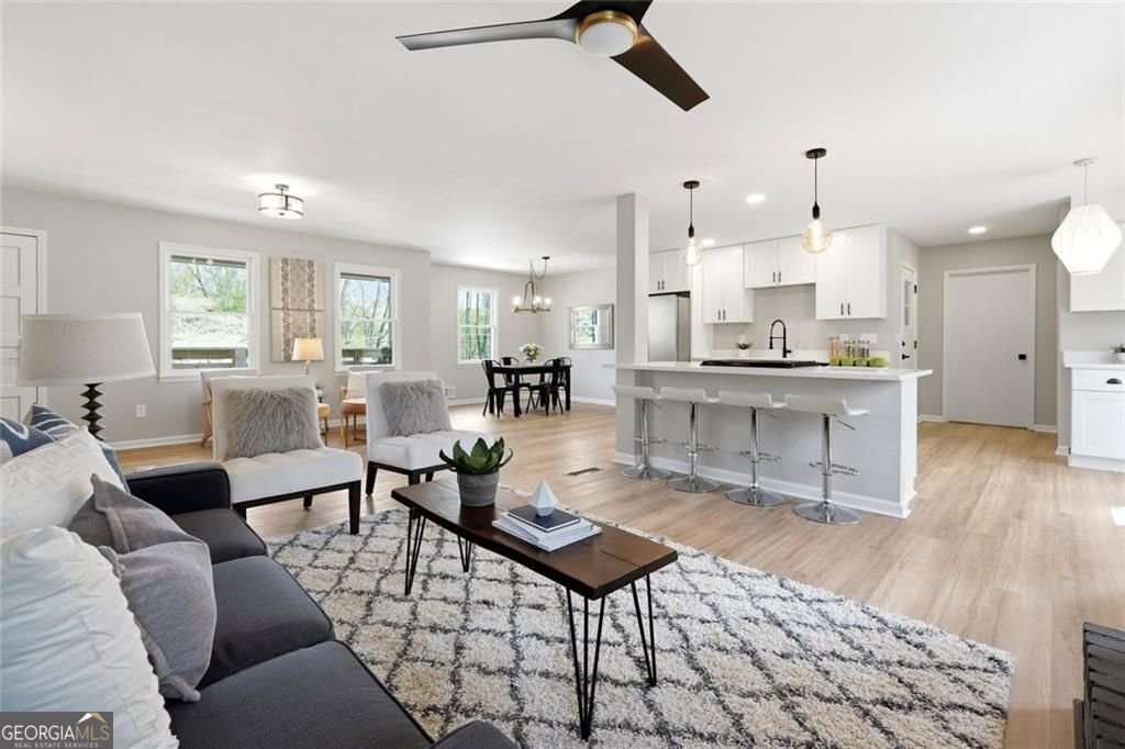 4304 Lindsey Way Roswell - Photo 6