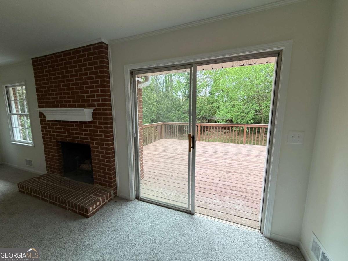 527 Rimrock Trail Stone Mountain - Photo 13