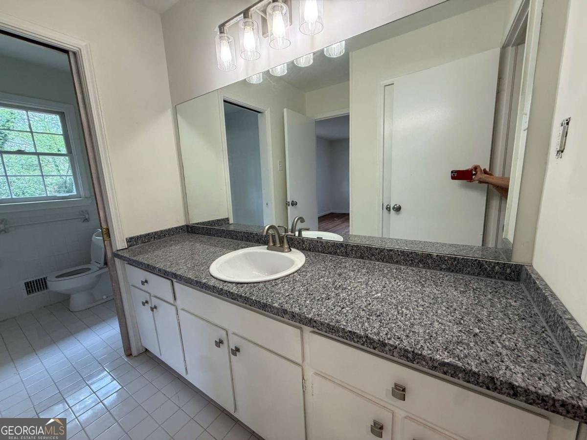 527 Rimrock Trail Stone Mountain - Photo 24