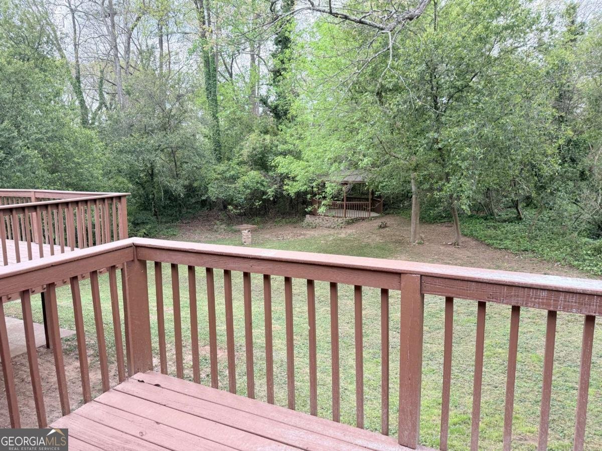 527 Rimrock Trail Stone Mountain - Photo 35
