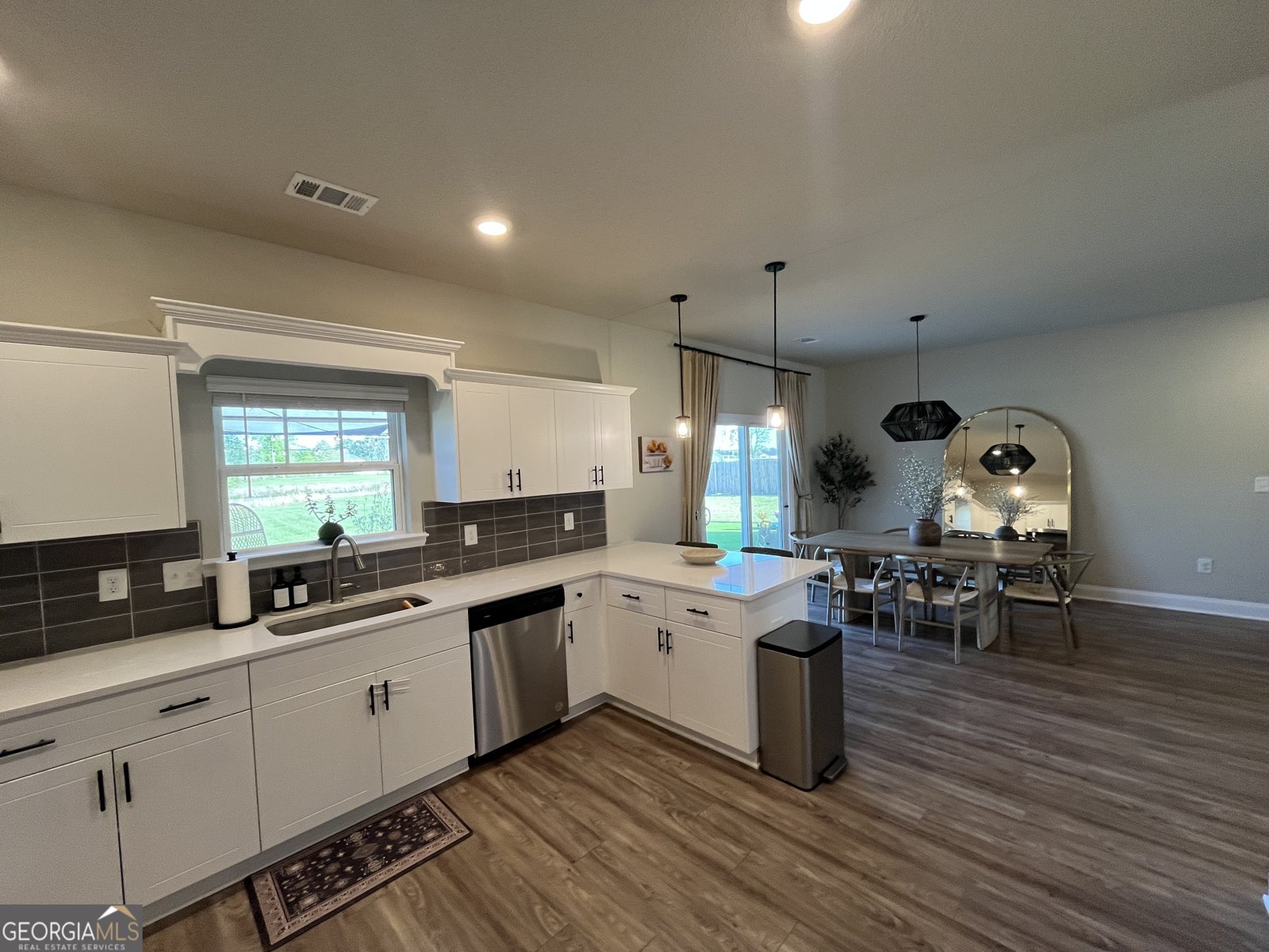 207 Archer Road Statesboro - Photo 9