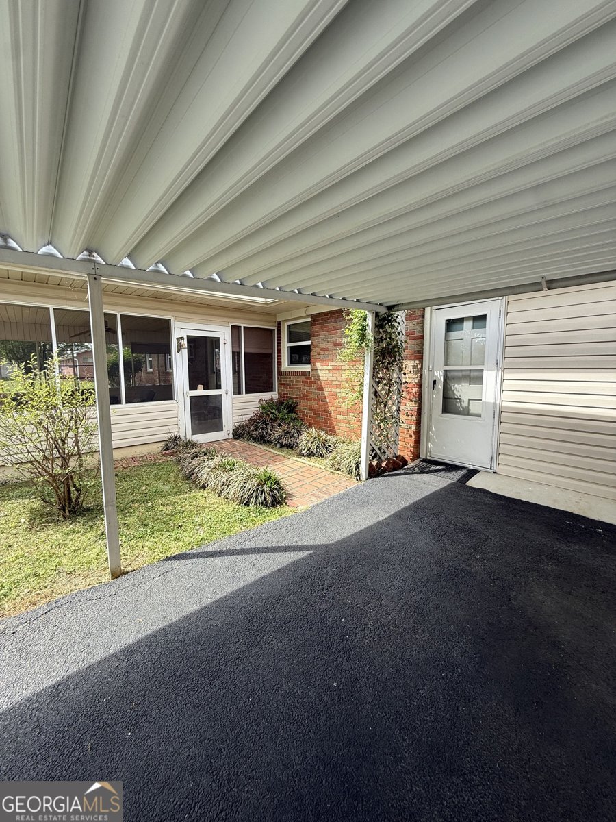 211 Ellen Street Summerville - Photo 18