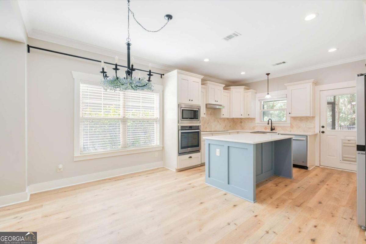 135 Wildlife View Court Richmond Hill - Photo 12