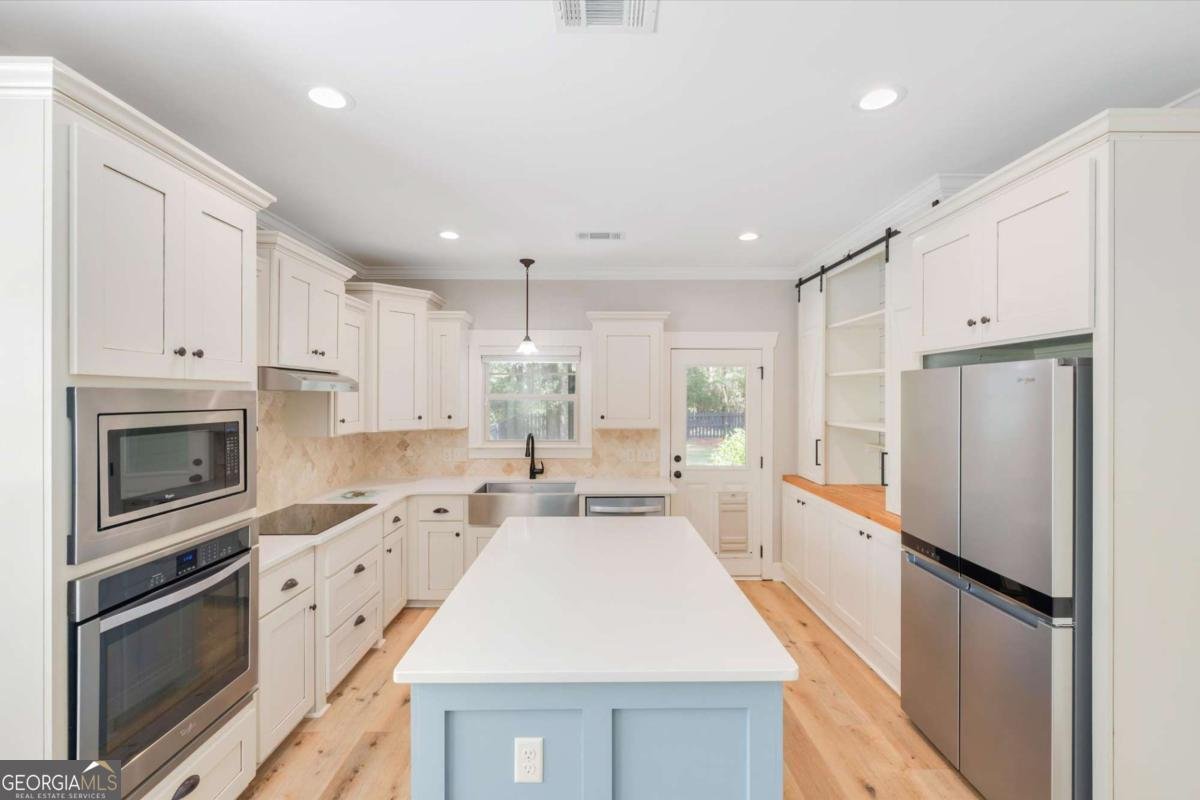 135 Wildlife View Court Richmond Hill - Photo 16