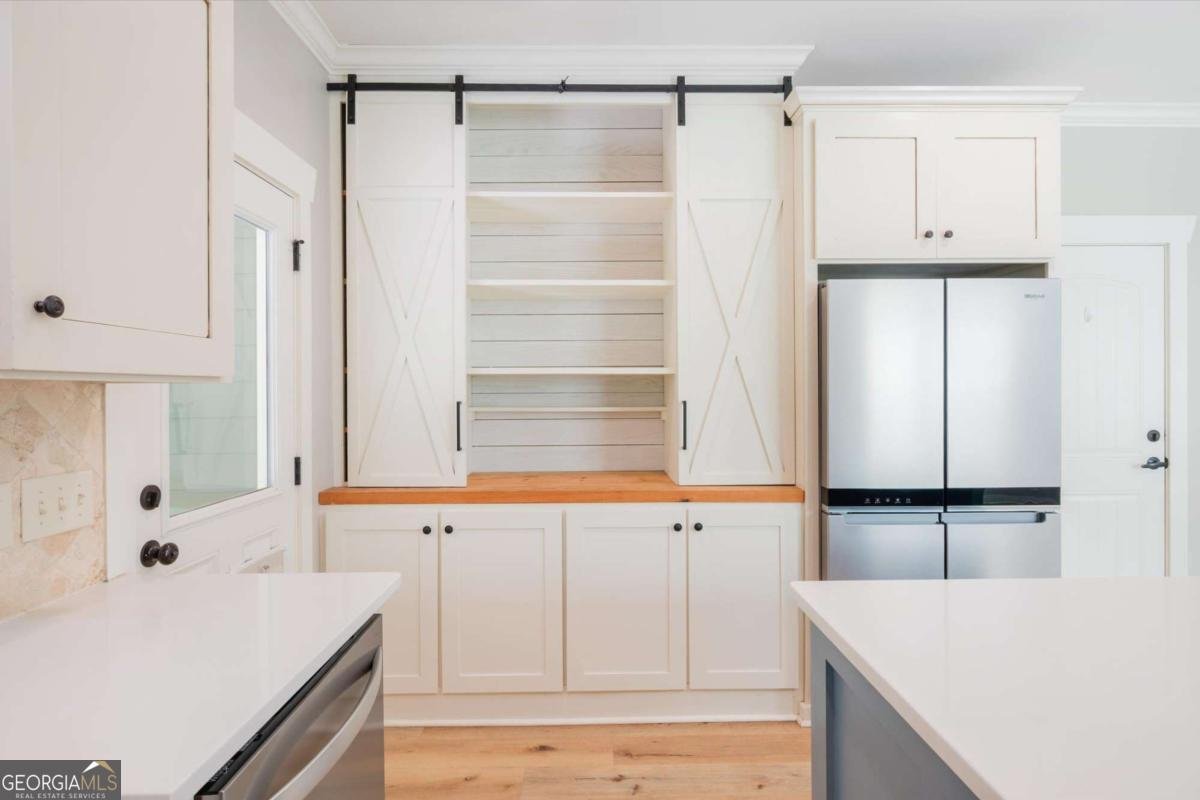 135 Wildlife View Court Richmond Hill - Photo 17