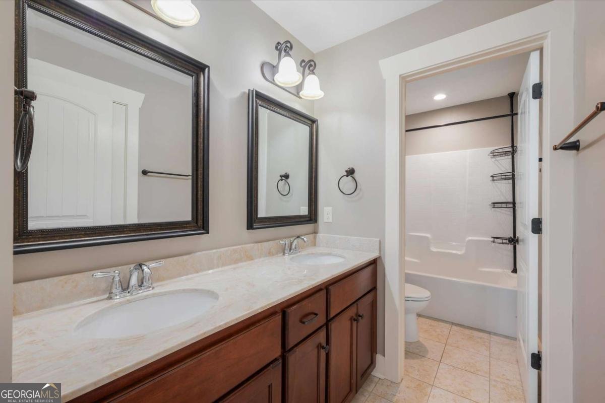 135 Wildlife View Court Richmond Hill - Photo 42