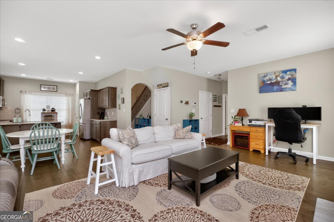 207 Golden Rod Trail Perry - Photo 9