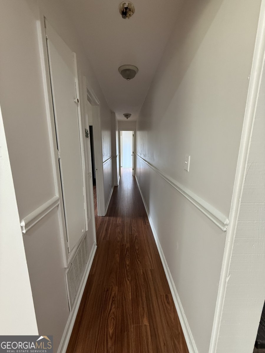 562 Dickens Road Lilburn - Photo 15