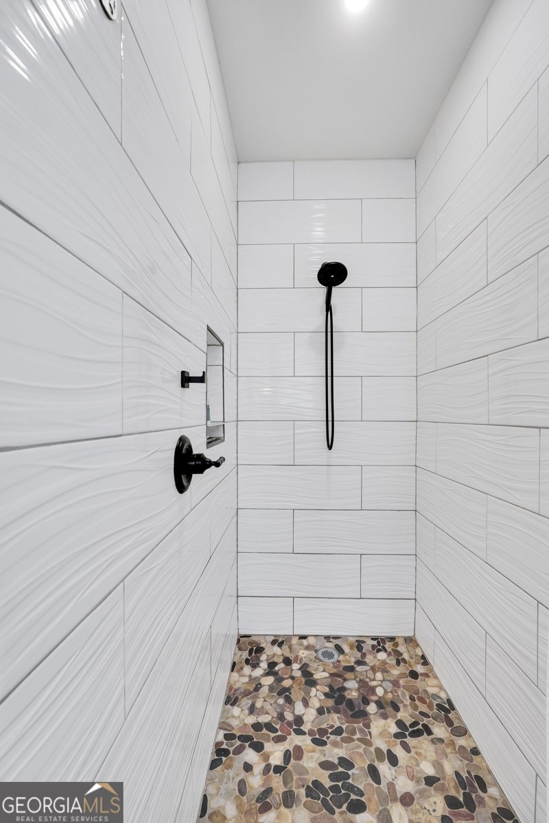 451 Mayo Road Covington - Photo 38