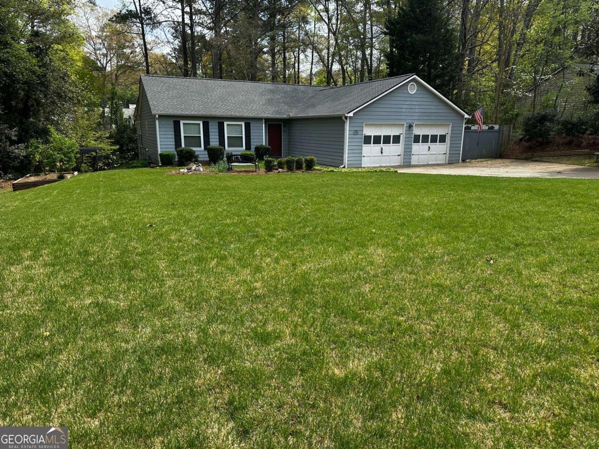 211 River Run Woodstock - Photo 1