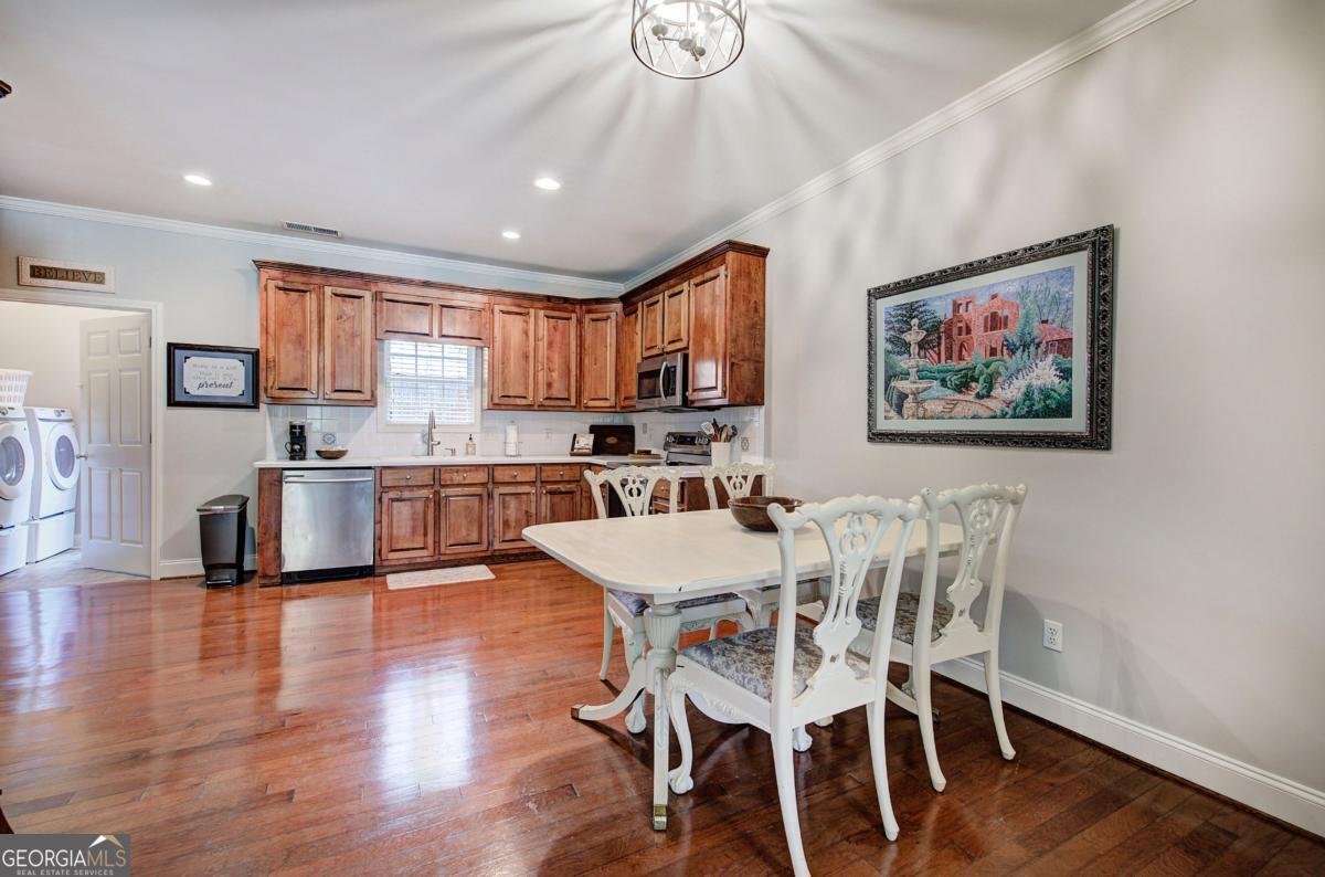 618 Manor Way Cartersville - Photo 12