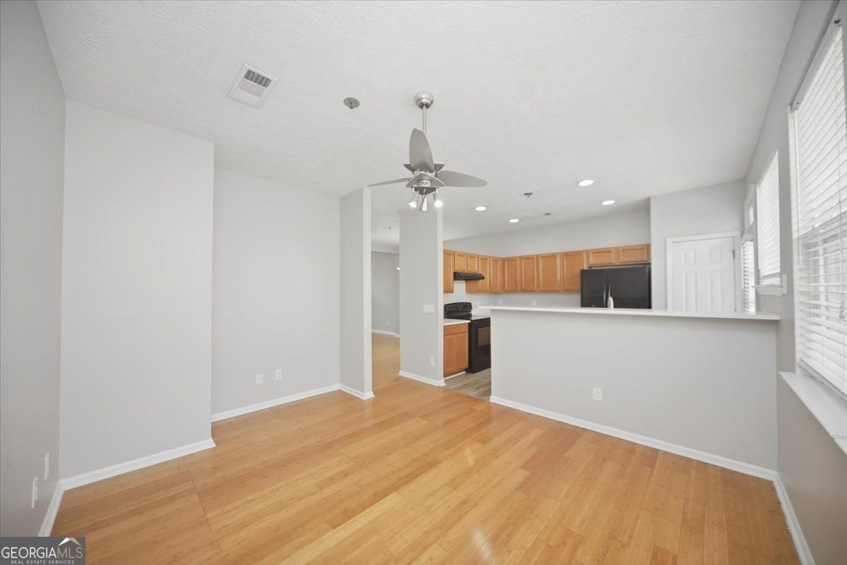 142 Weatherstone Square Drive Woodstock - Photo 18