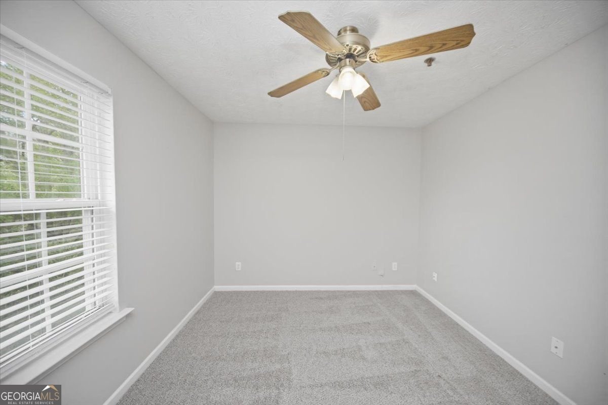 142 Weatherstone Square Drive Woodstock - Photo 35