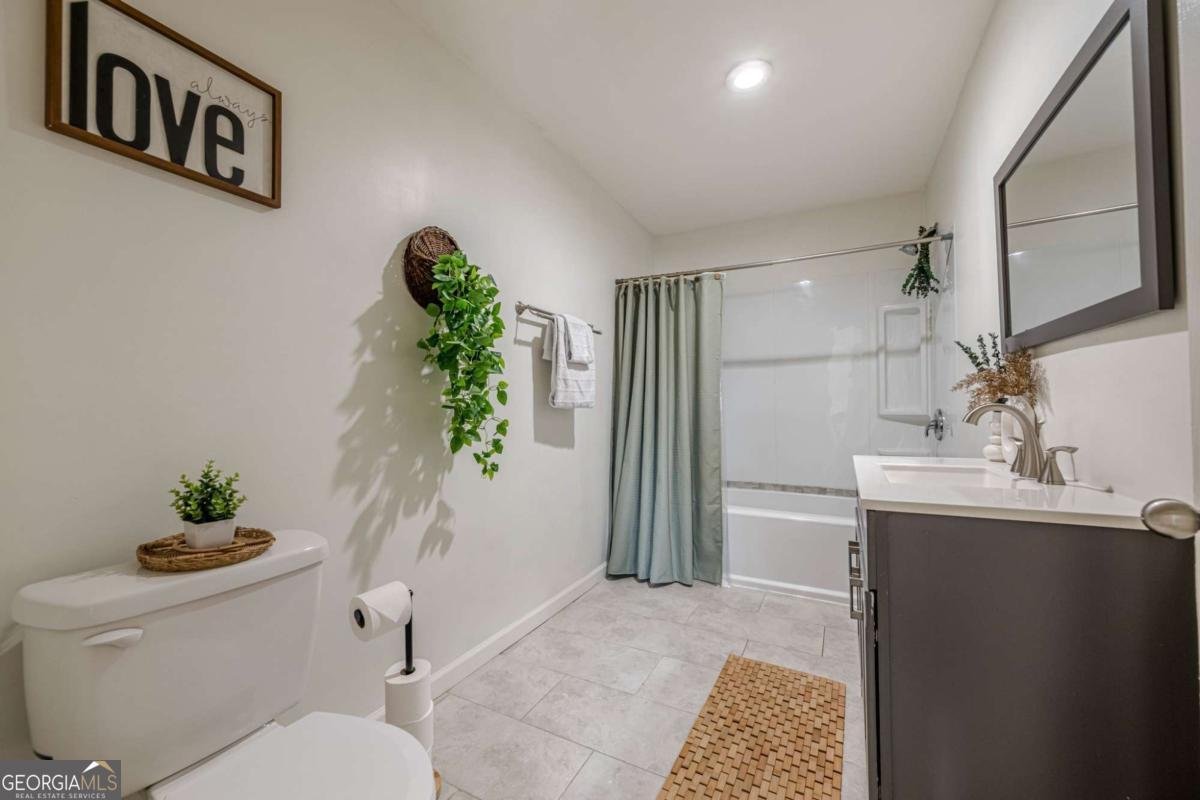 3006 Deshong Drive Stone Mountain - Photo 12