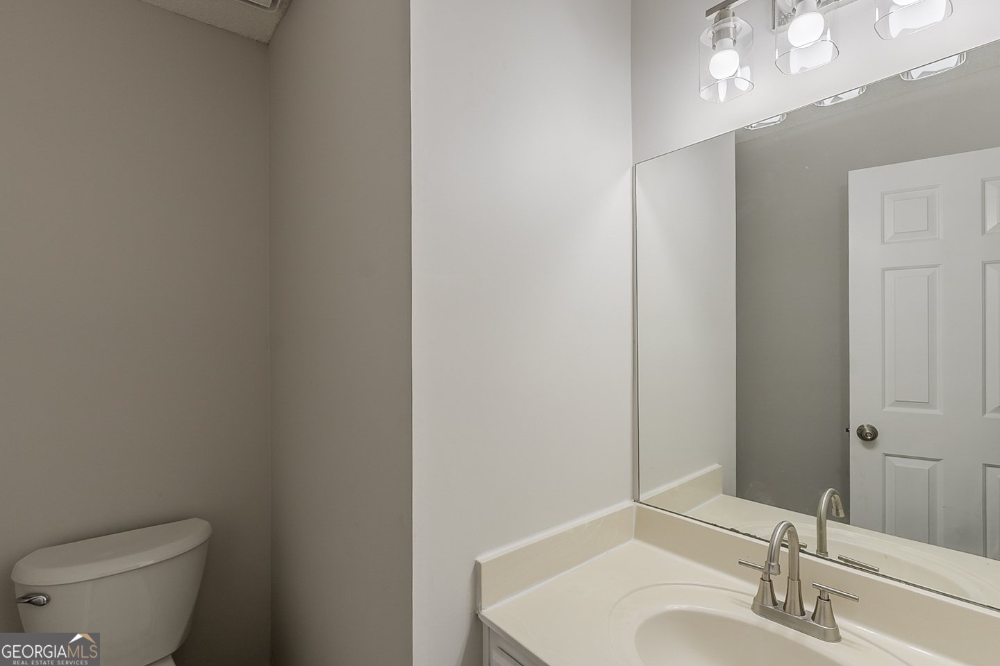 1056 Retner Drive Mableton - Photo 10