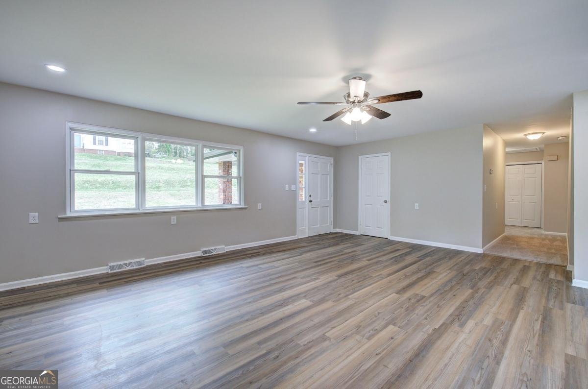 106 Sunset Drive Lindale - Photo 9