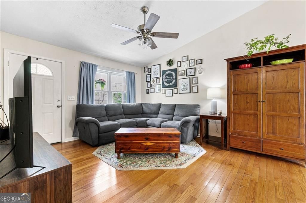 3705 Compton Woods Lane Loganville - Photo 9