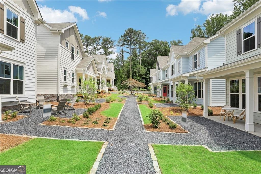 911 East Green Lane Clarkston - Photo 1