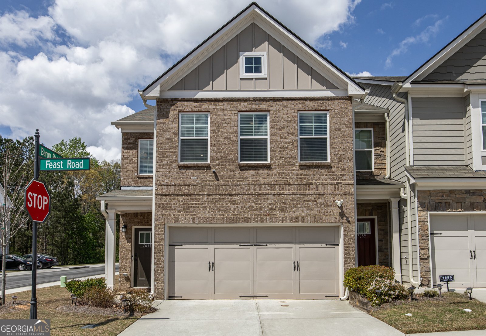 7691 Feast Road Fairburn - Photo 1