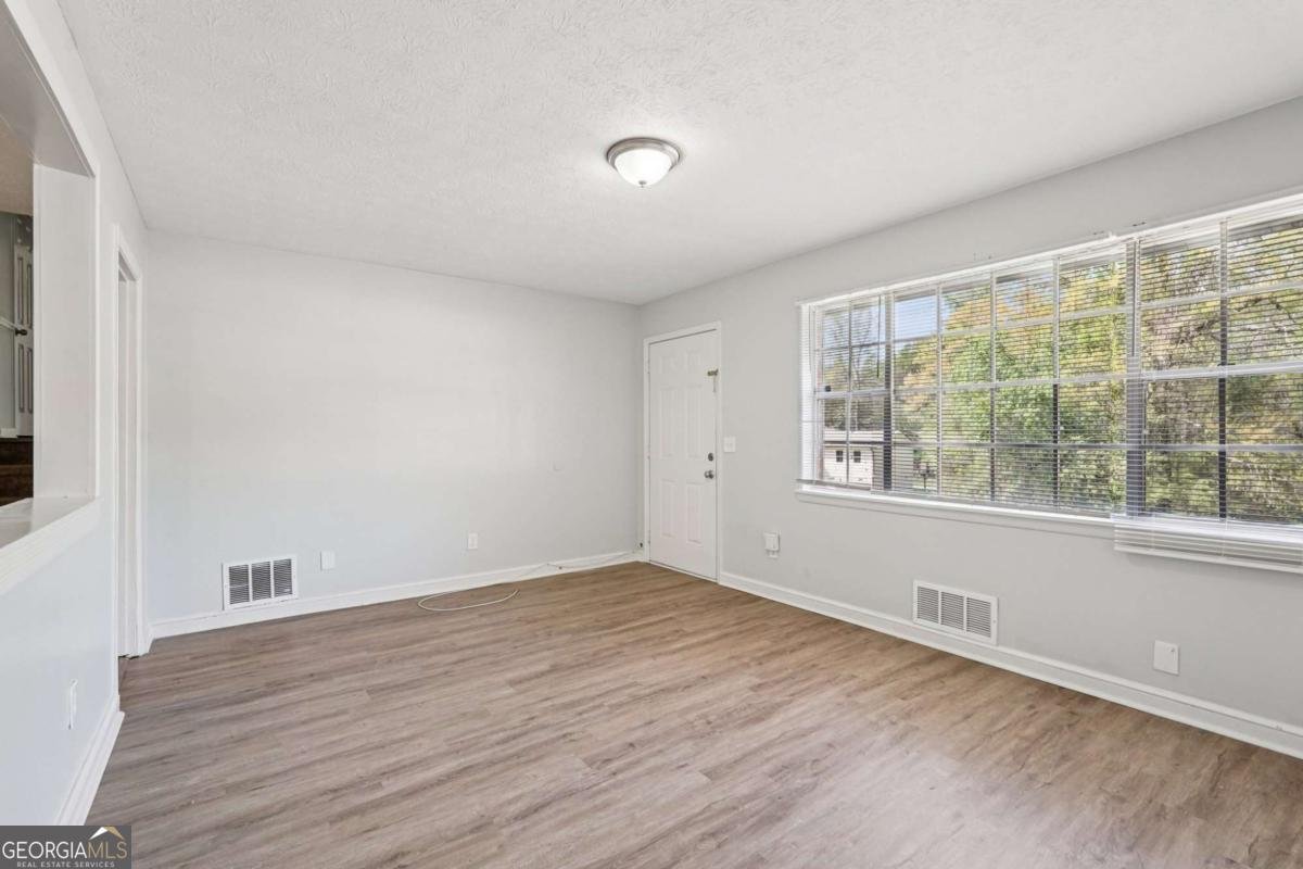 9157 Homewood Drive Riverdale - Photo 9