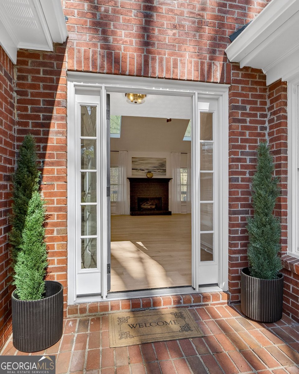 601 Cobblestone Lane Stone Mountain - Photo 8