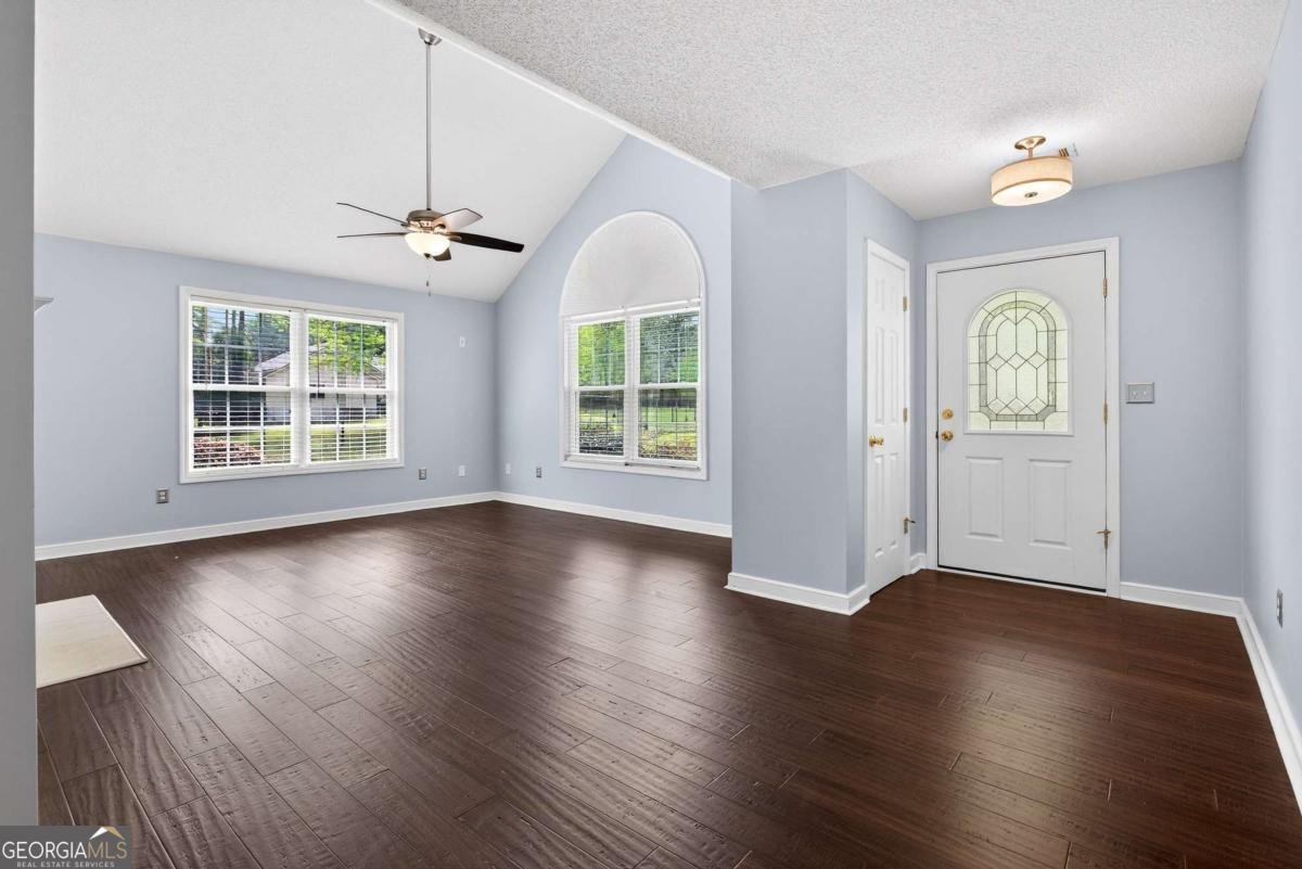 185 Lowell Drive Sharpsburg - Photo 10