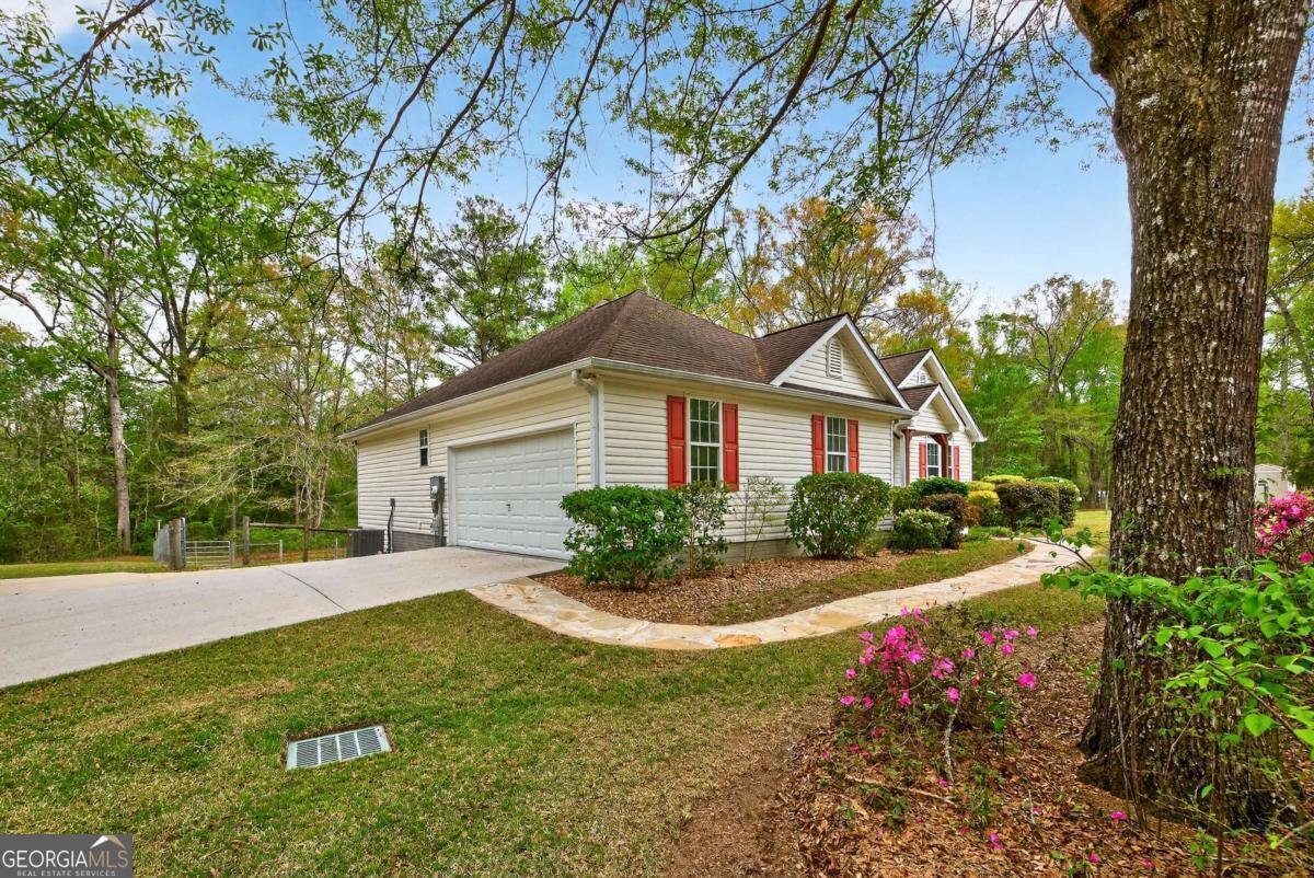 185 Lowell Drive Sharpsburg - Photo 32