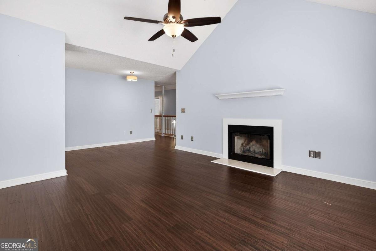 185 Lowell Drive Sharpsburg - Photo 9