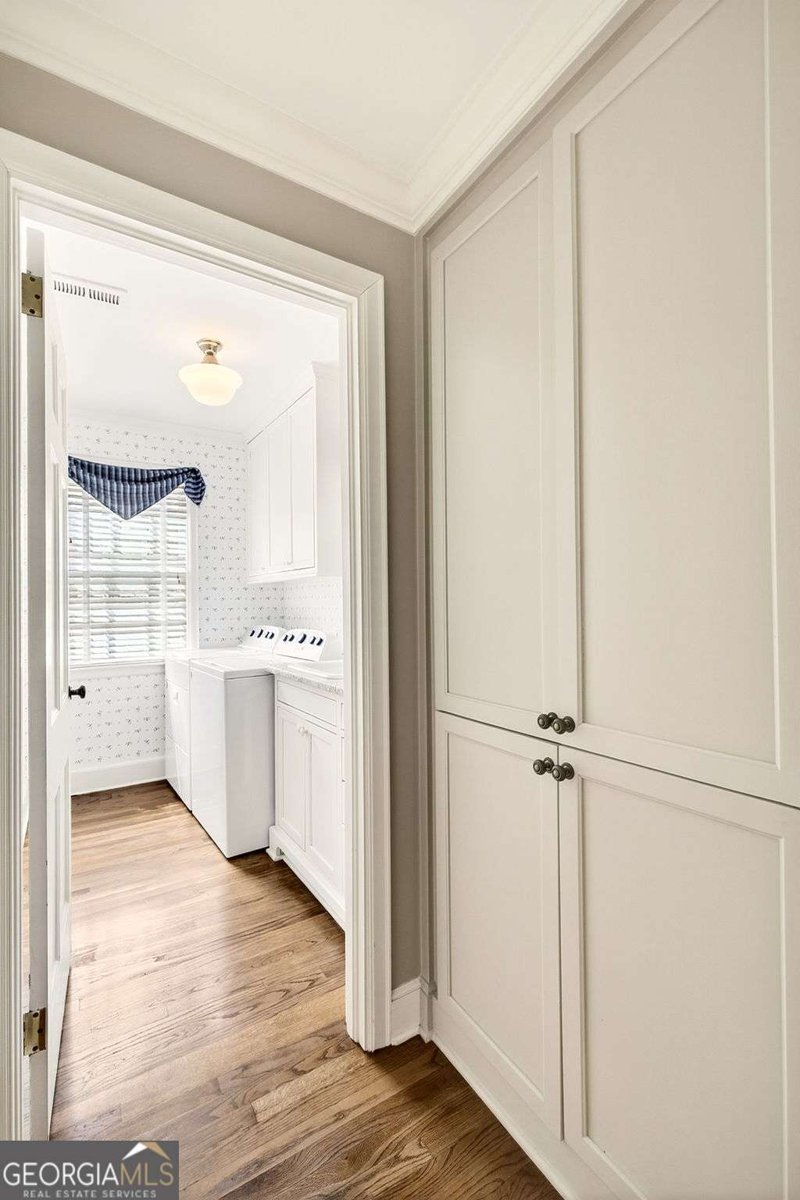 596 Wesley Road Atlanta - Photo 41