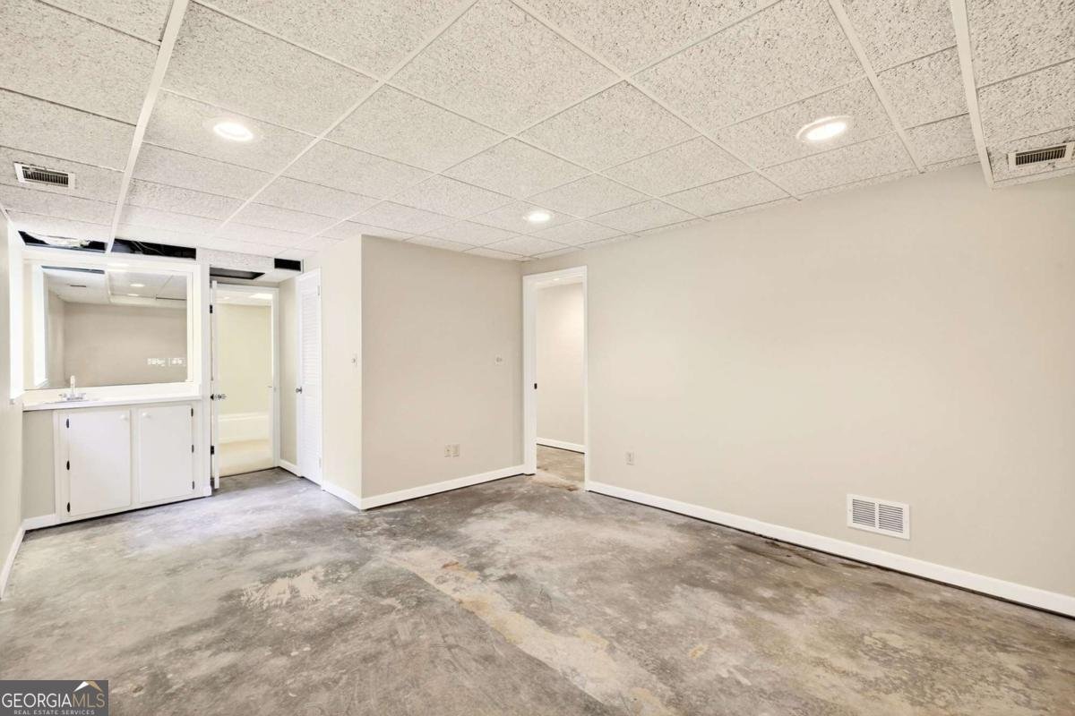 596 Wesley Road Atlanta - Photo 44