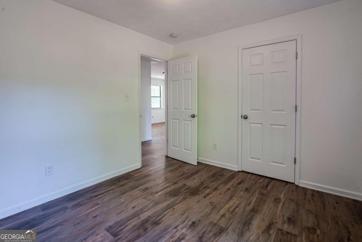 325 Camp Ground Road Griffin - Photo 16