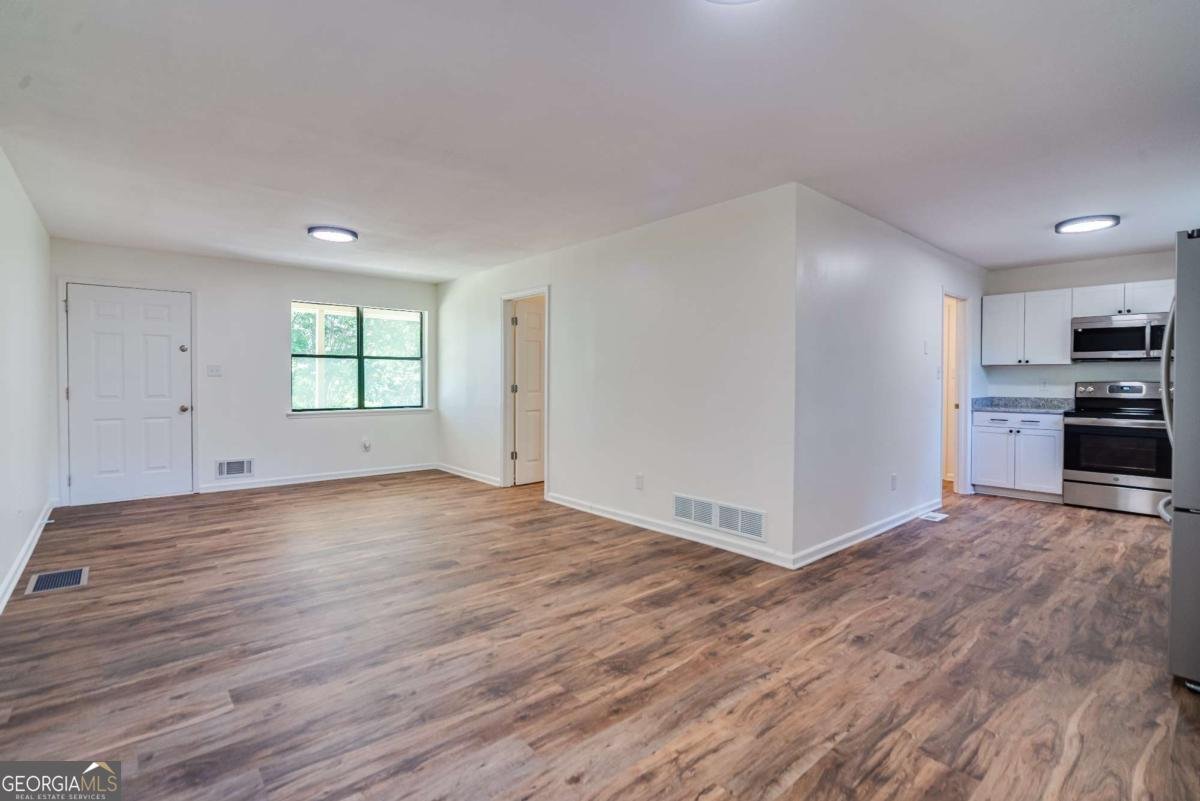 325 Camp Ground Road Griffin - Photo 7