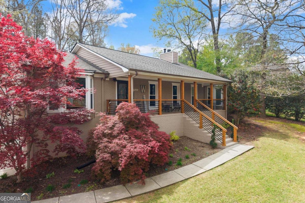 1003 Knotts Pointe Drive Woodstock - Photo 1