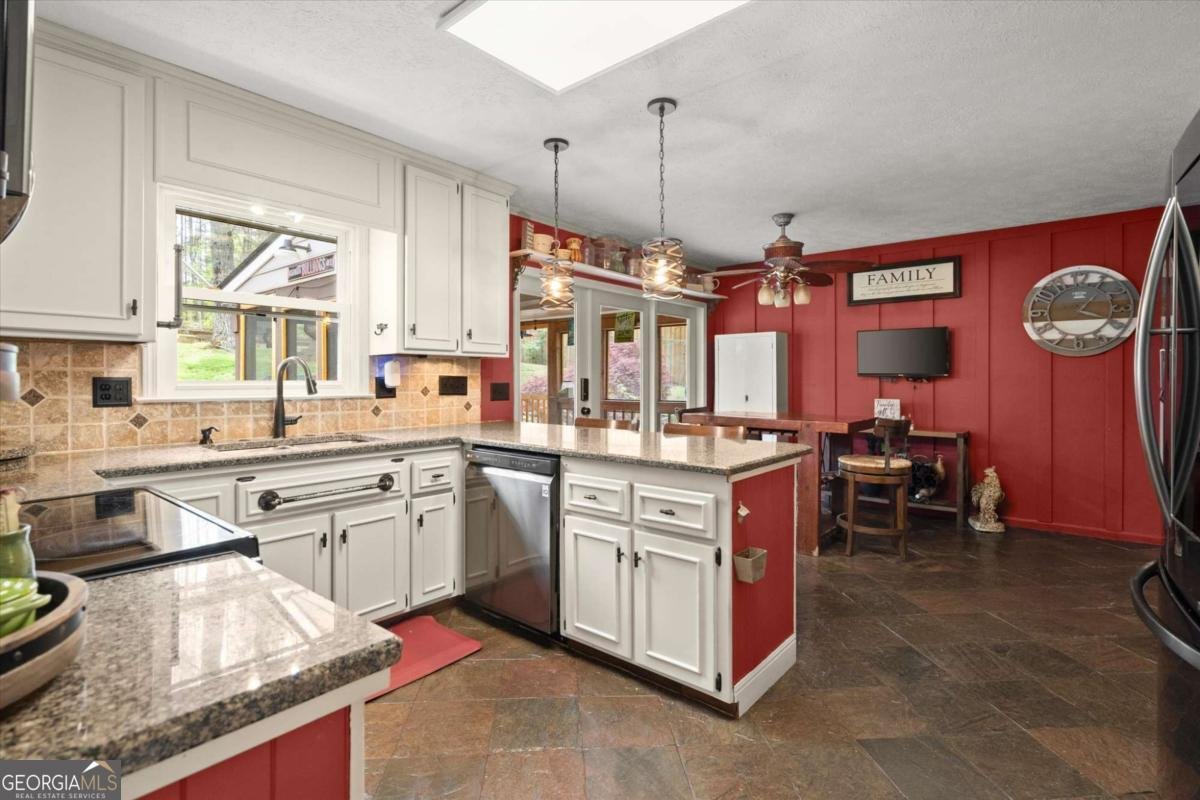 1003 Knotts Pointe Drive Woodstock - Photo 23