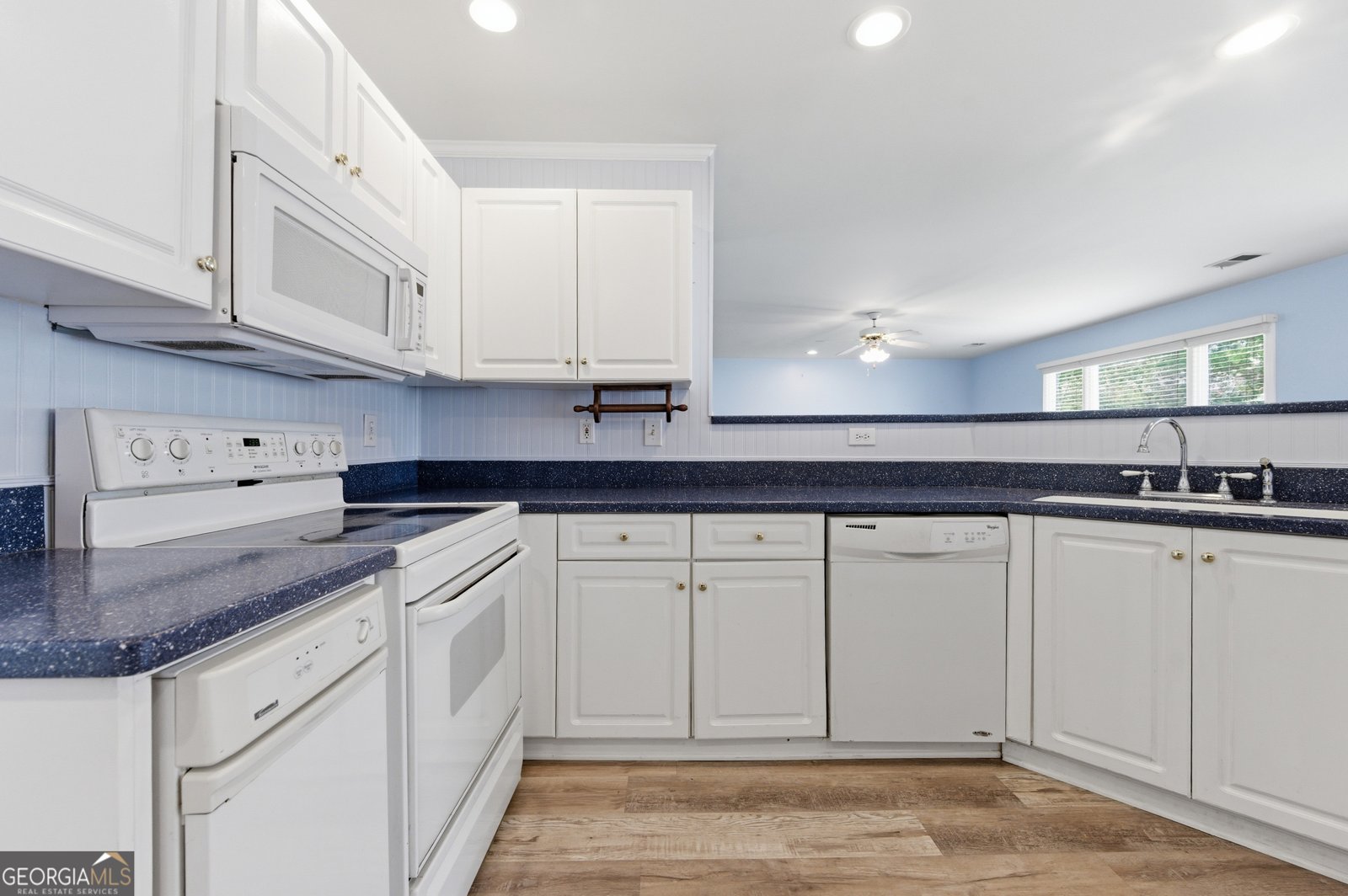 1202 Lauren Court Acworth - Photo 18