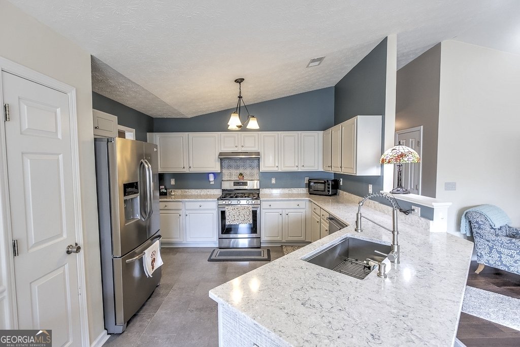 7705 Paddocks Mill Drive Cumming - Photo 8