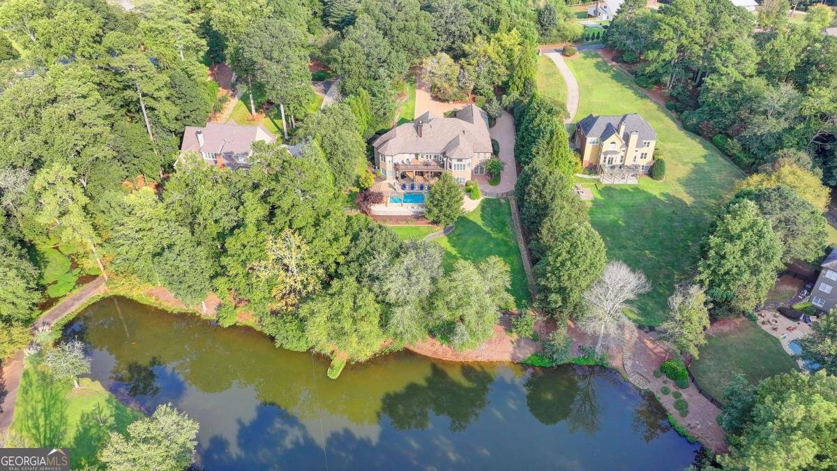 2850 Roanoke Road Cumming - Photo 1