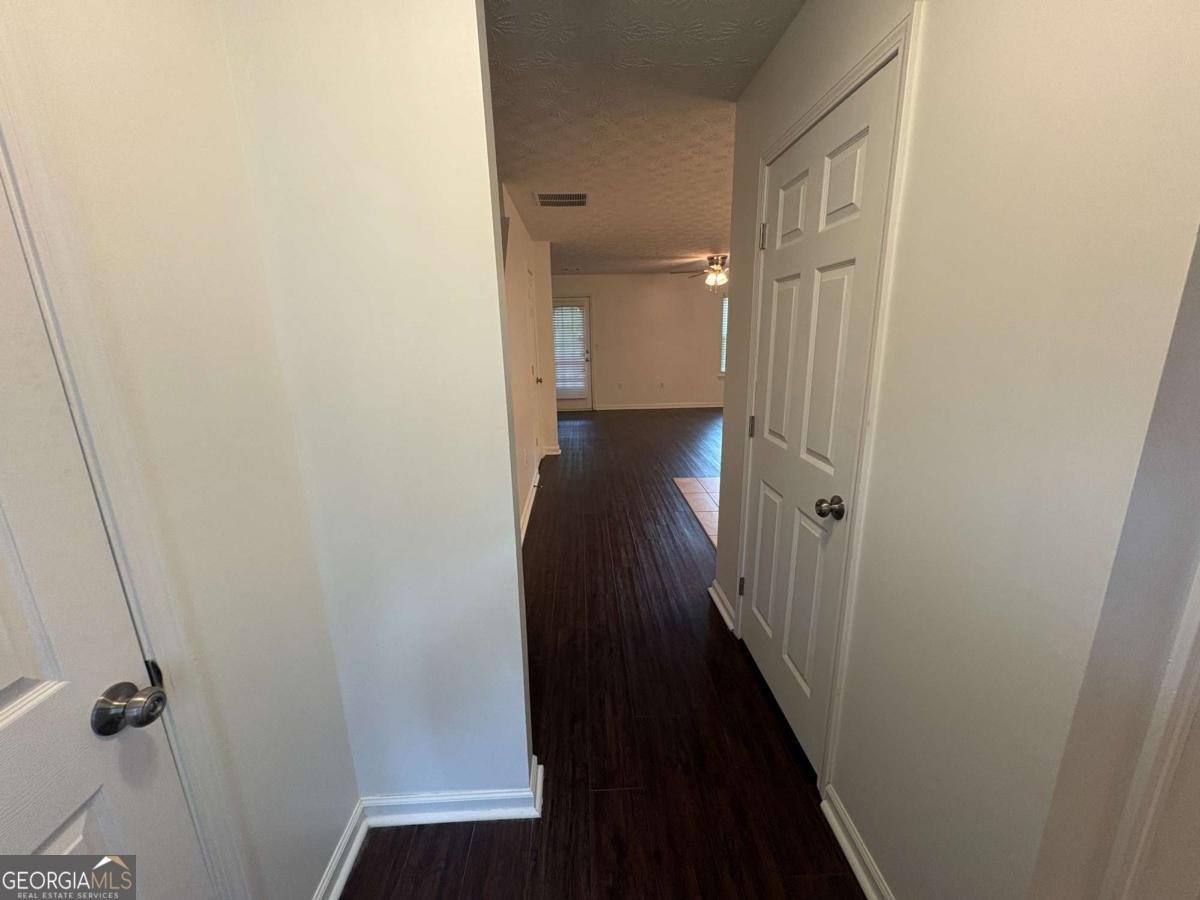 1640 Riverchase Circle Conyers - Photo 16