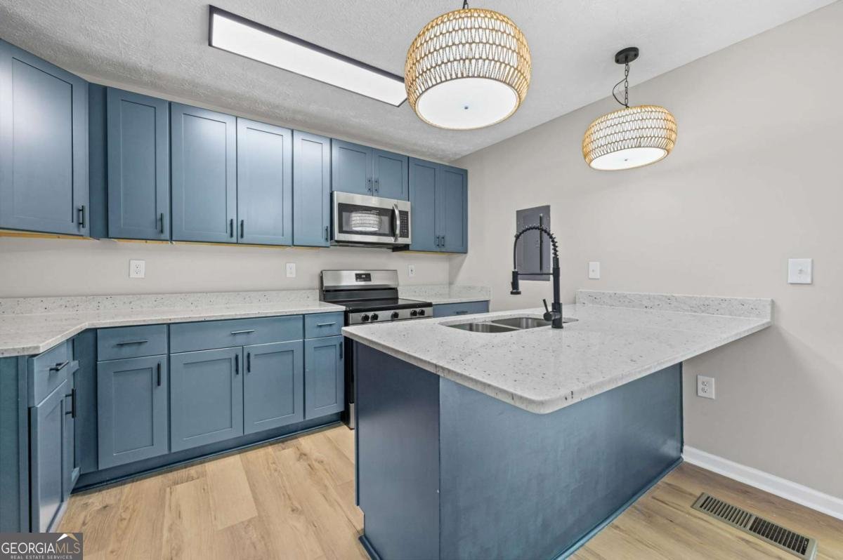 105 Sarsen Circle Athens - Photo 12