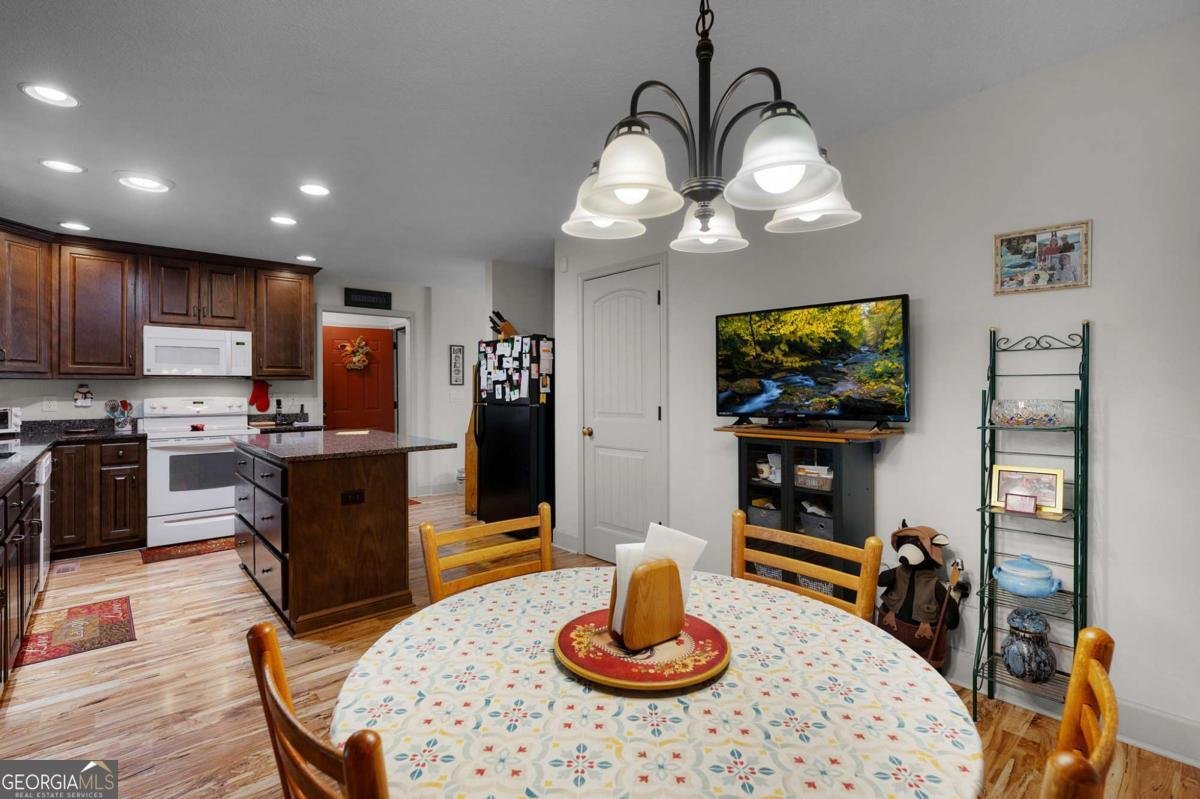 73 The Oaks Drive Ellijay - Photo 32