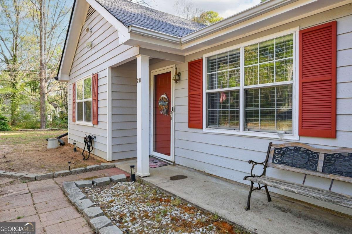 211 Brooks Lane Winder - Photo 8