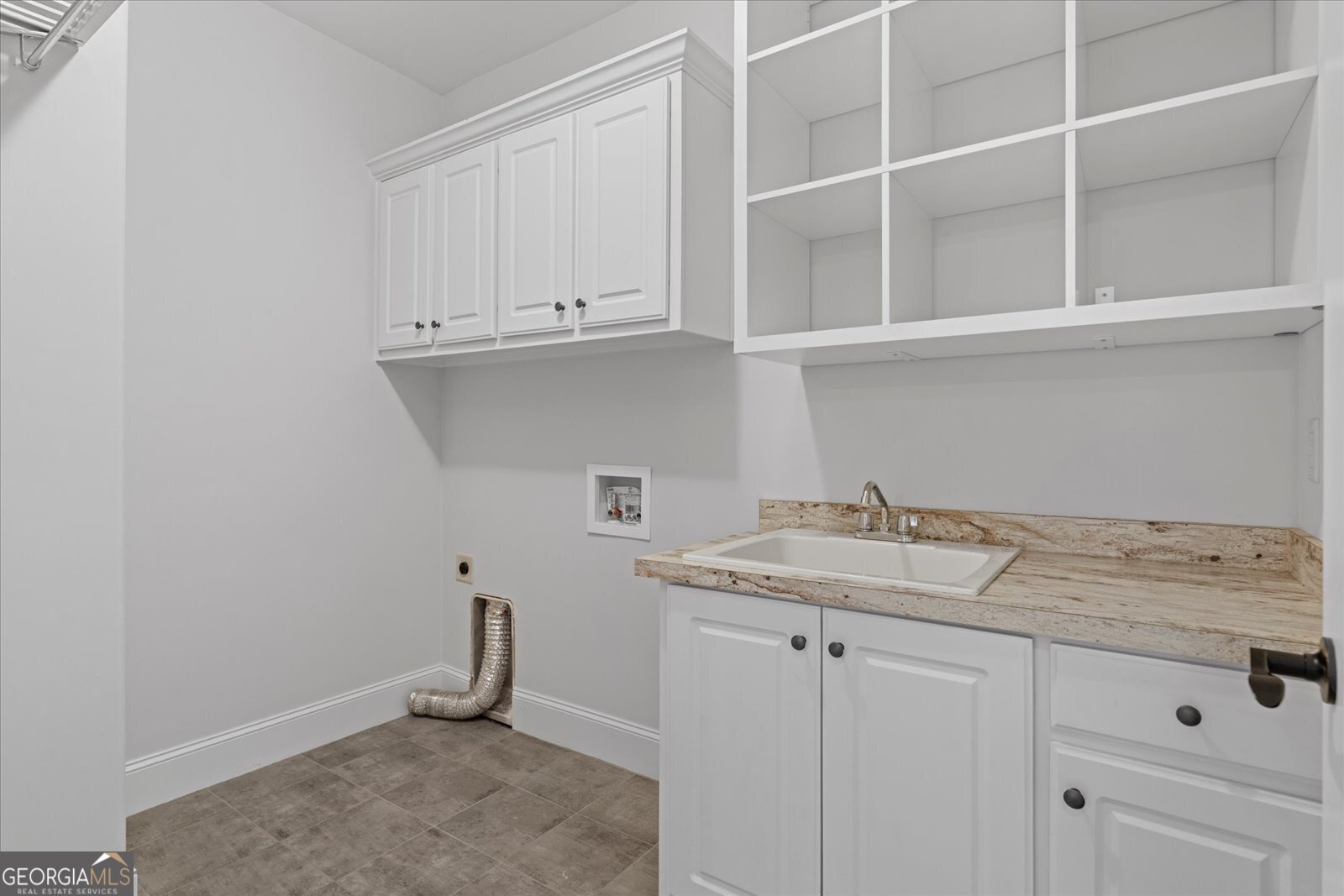 208 Windsor Green Court Canton - Photo 64