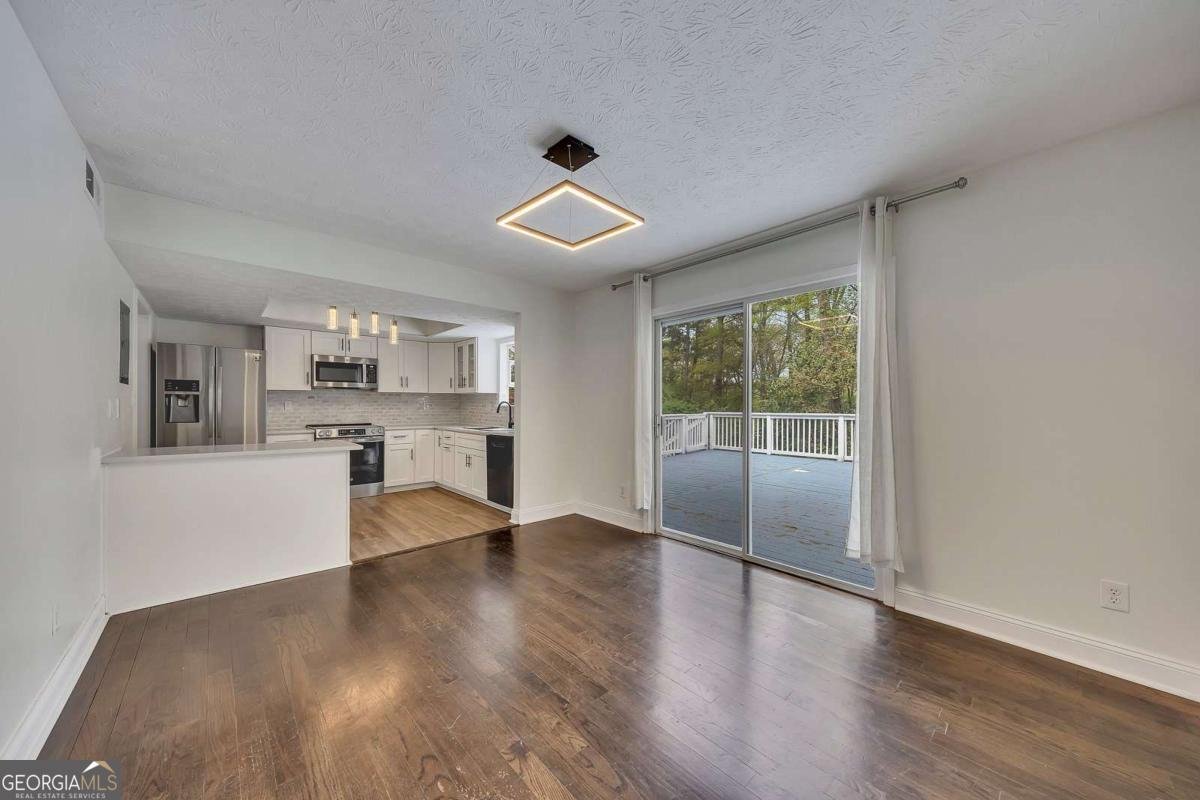 635 Anderson Walk Marietta - Photo 10