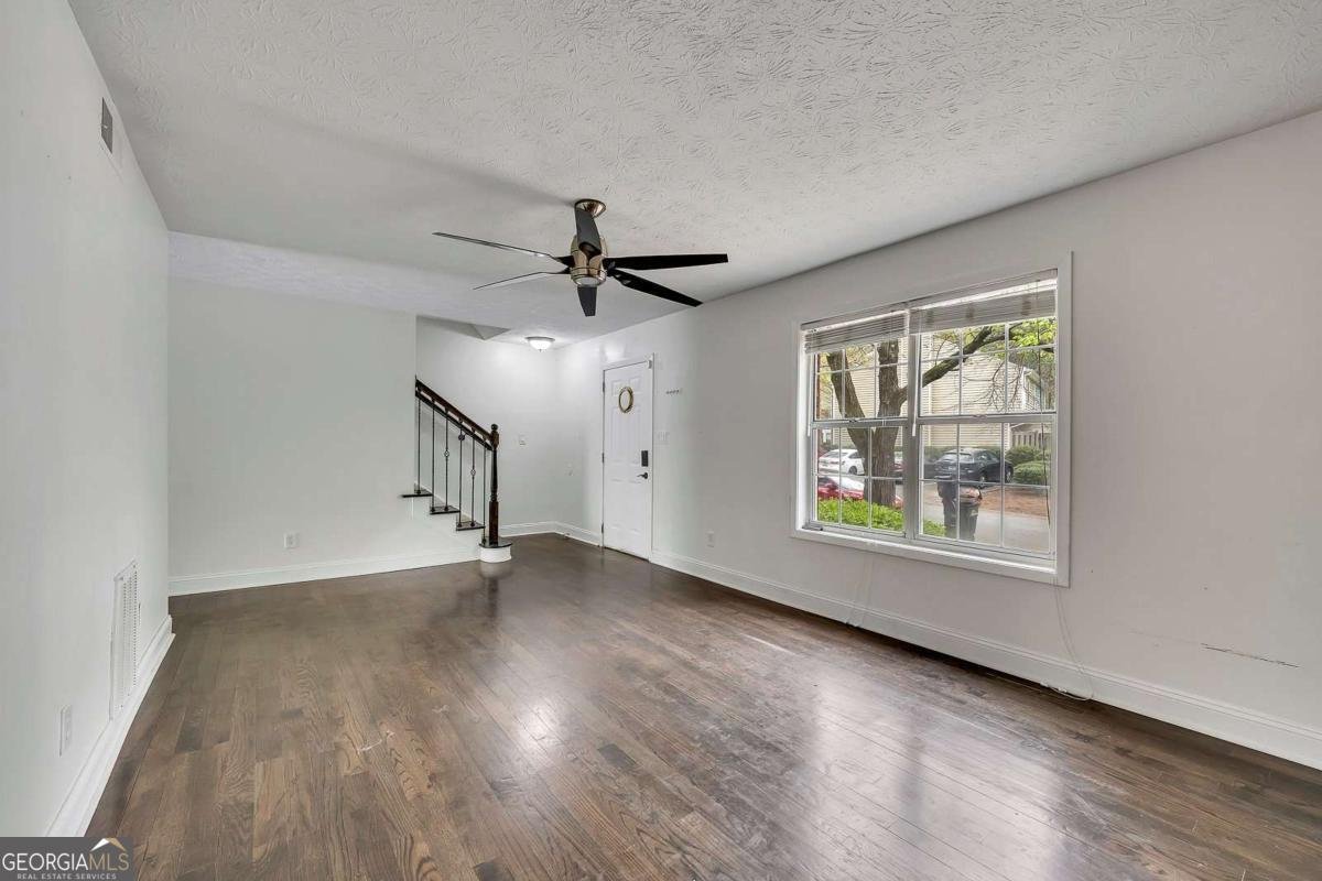 635 Anderson Walk Marietta - Photo 7