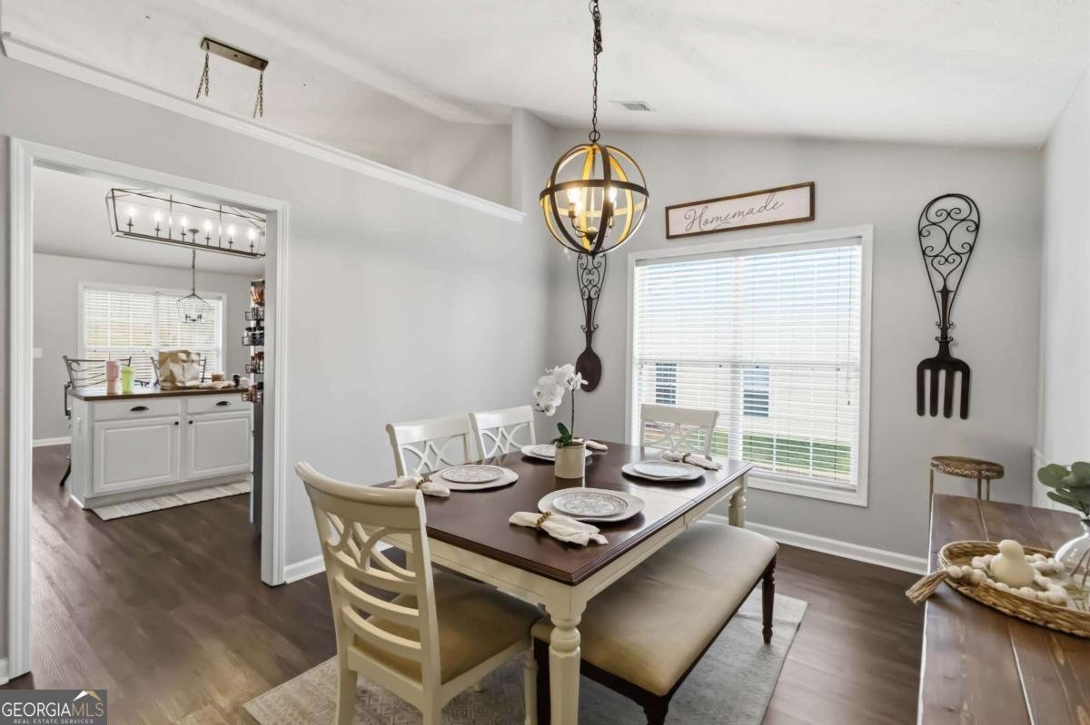 3237 Victoria Park Lane Buford - Photo 19