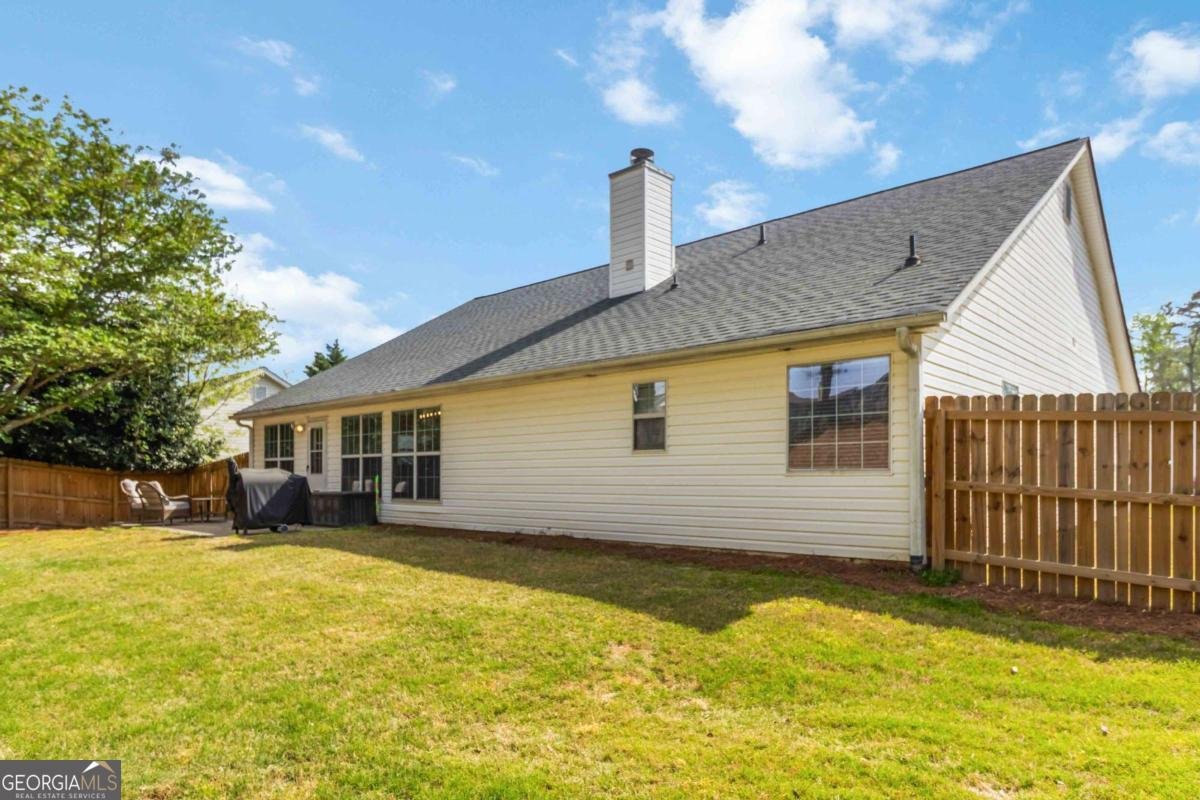 3237 Victoria Park Lane Buford - Photo 32