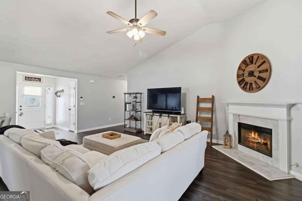 3237 Victoria Park Lane Buford - Photo 9