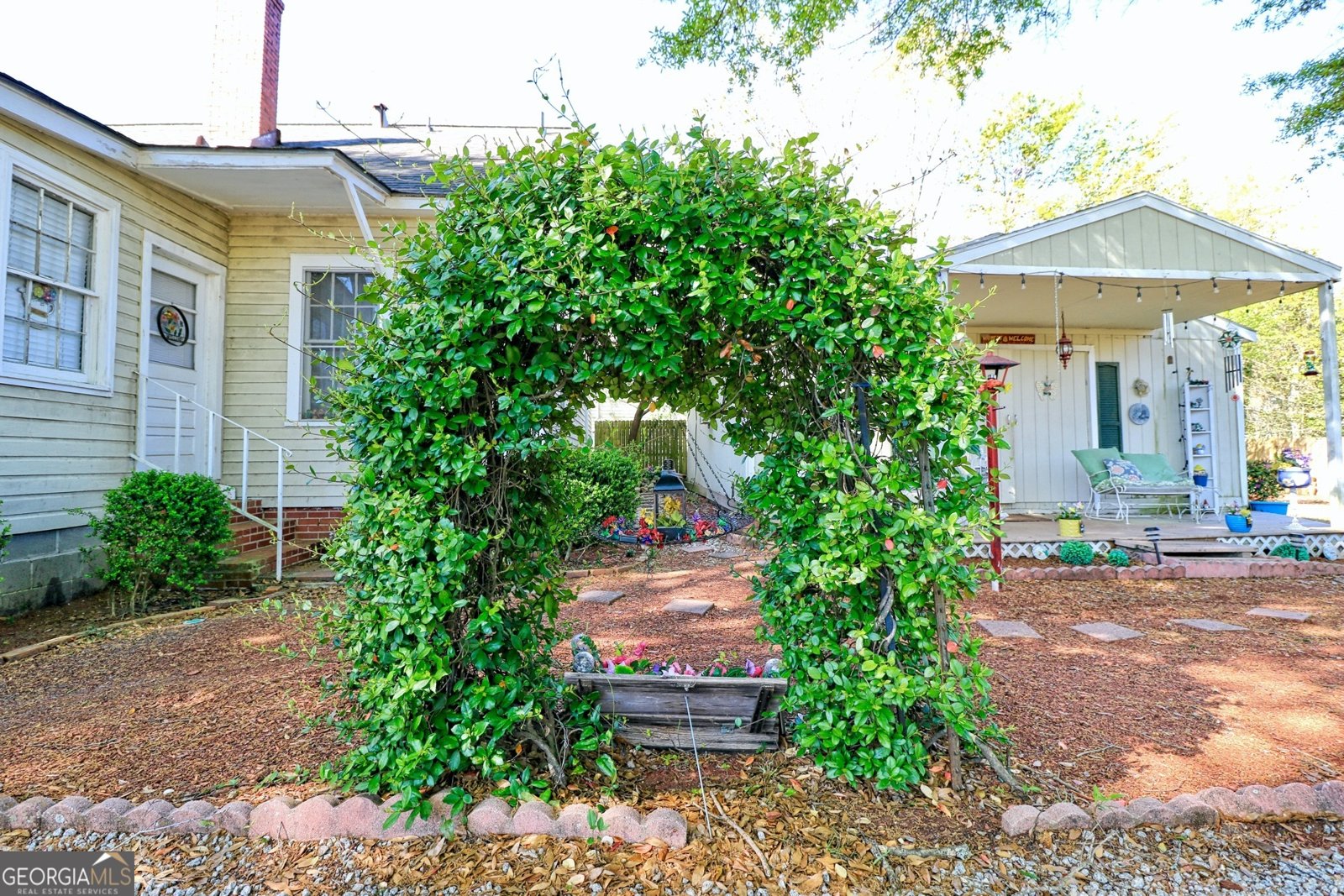 202 Hobby Avenue Sylvania - Photo 10