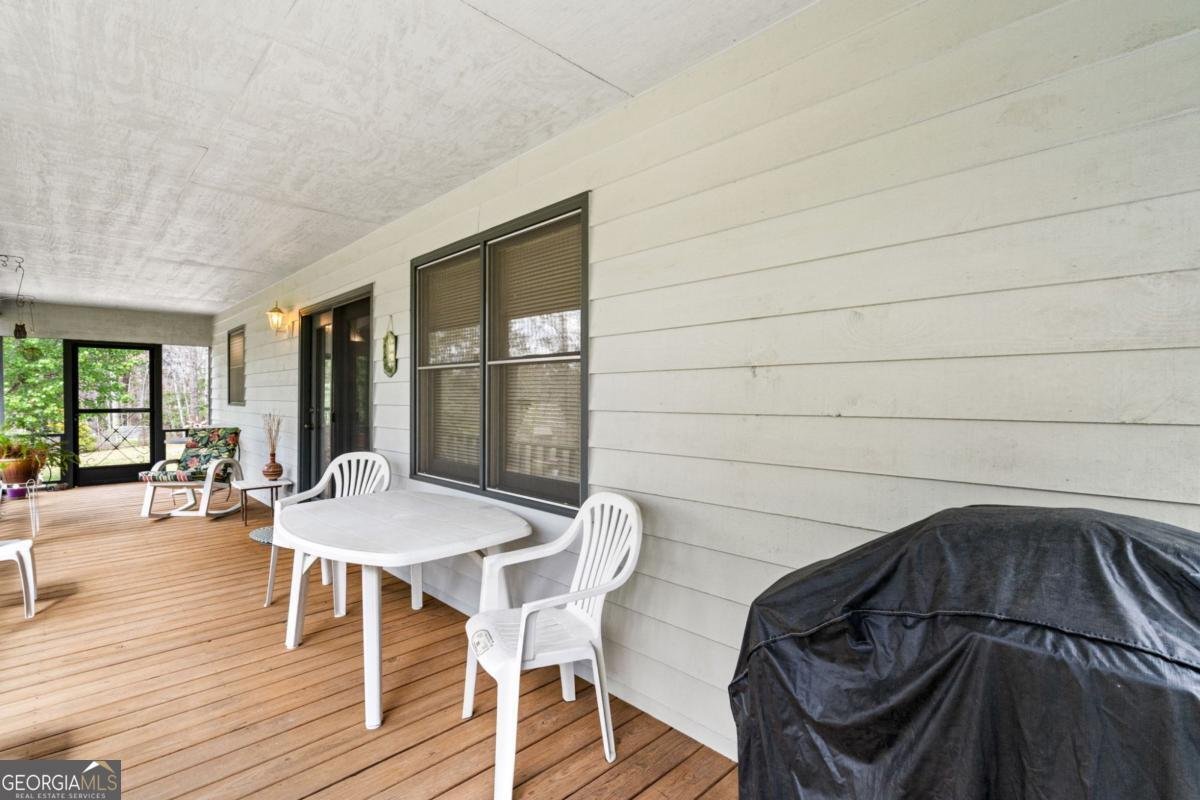 9045 Betty Jo Circle Young Harris - Photo 16