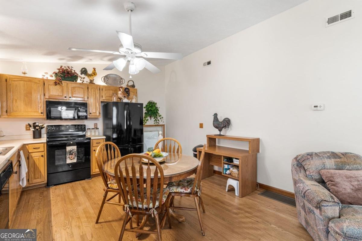 9045 Betty Jo Circle Young Harris - Photo 6